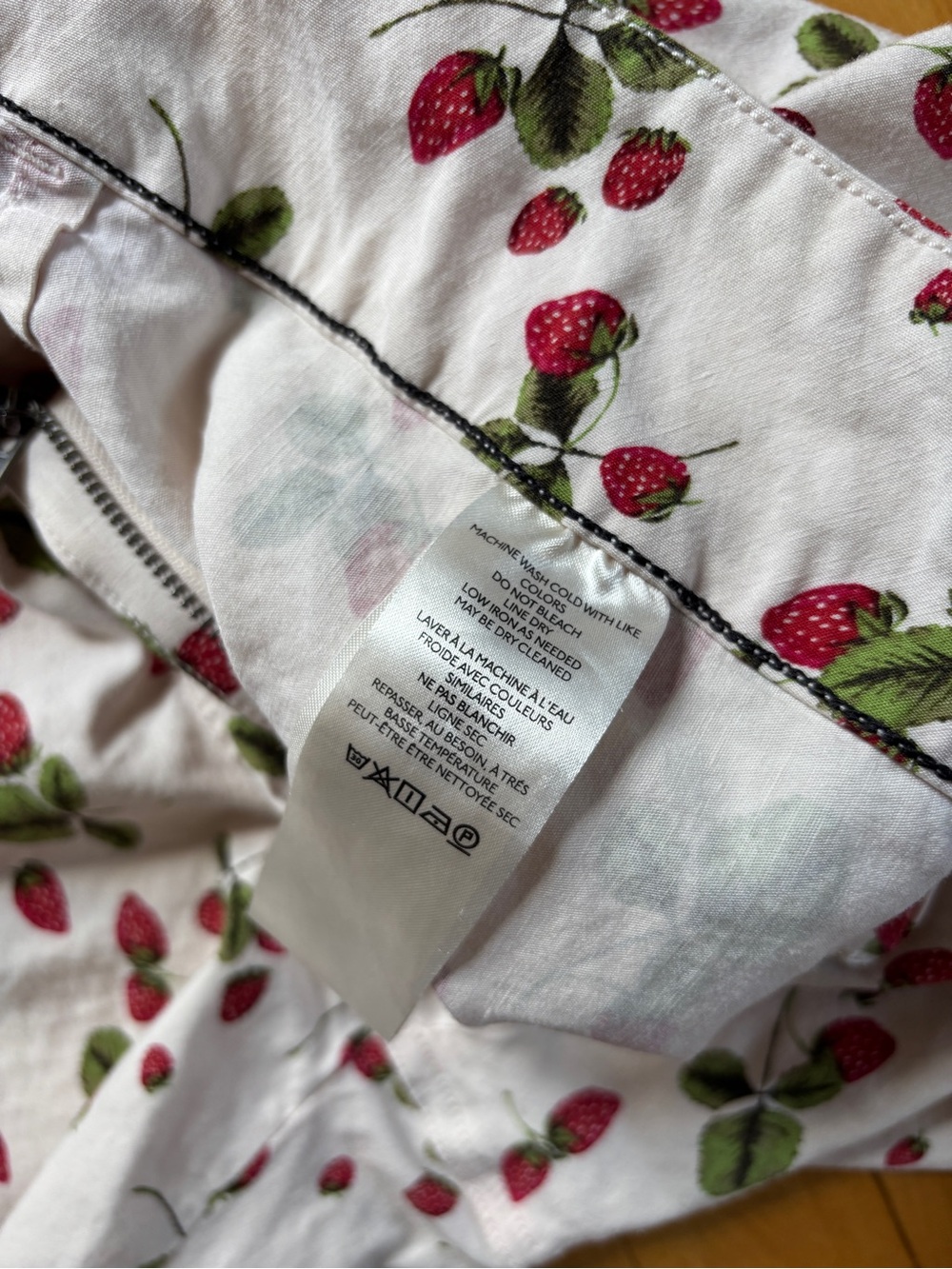 Colette Magic Fabric Strawberry Pants | Maeve - Anthropologie | Women’s Plus 20W - Picture 5 of 16